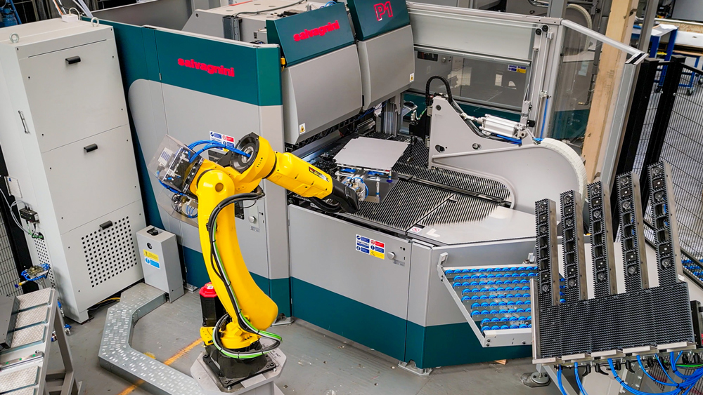 Salvagnini P1 machine at Penn Elcom Hastings